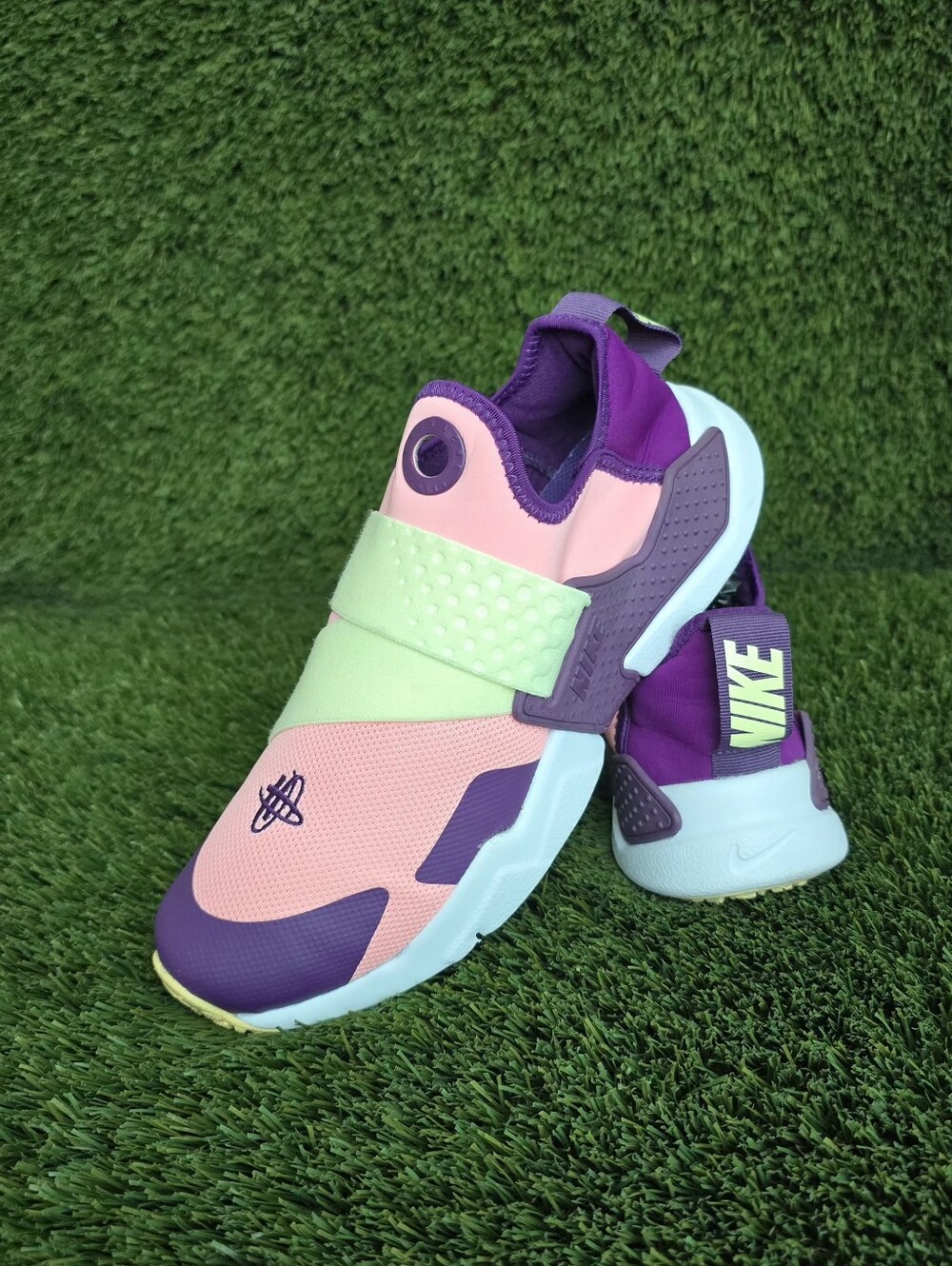 Nike Huarache Extreme GS 'Pink Citron'